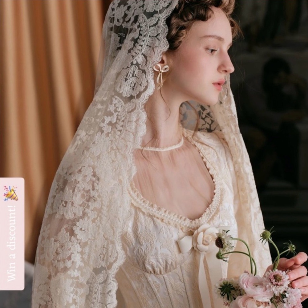 Lacemade 1900s Vintage inspired Midi Lace Bridal Gown costume NWT Size L (6-8) - Picture 3 of 14